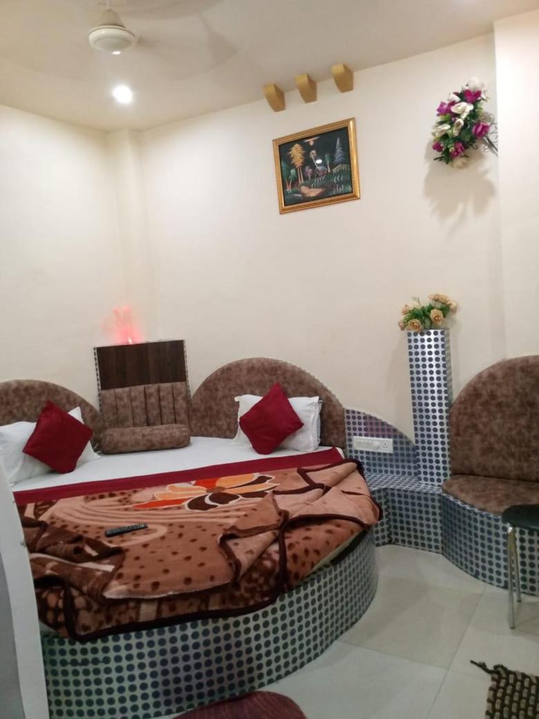 Hotel Amar Palace Pachmarhī エクステリア 写真